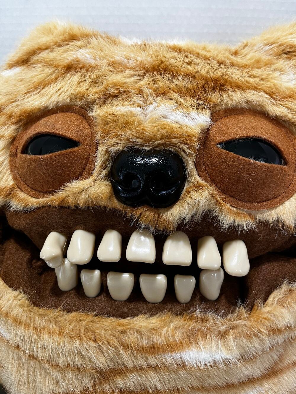 Genuine GIANT 18" BIGG FUGG Fuggler teeth monster CHUCKLES plush NWT tan stripes